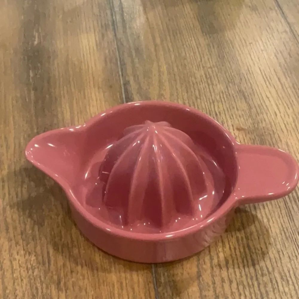 Noon & Moon Ceramic Juicer - Pink
